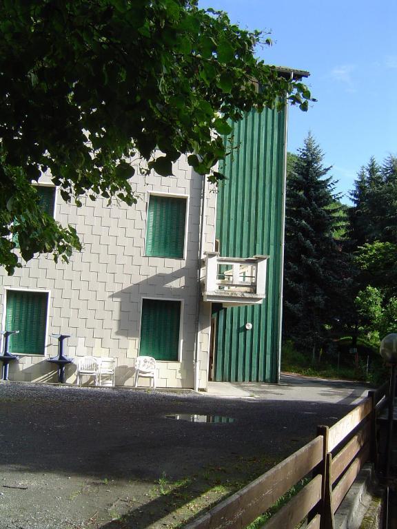 Appartements Les Pins Cierp Exteriör bild