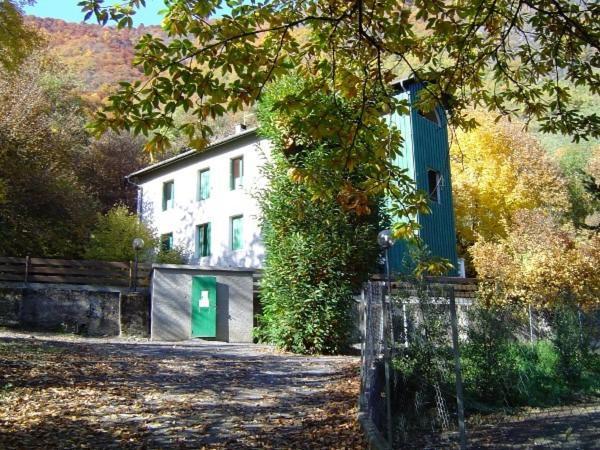 Appartements Les Pins Cierp Exteriör bild